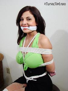 www.tucson-tied.com - Lola Lynn 001 thumbnail